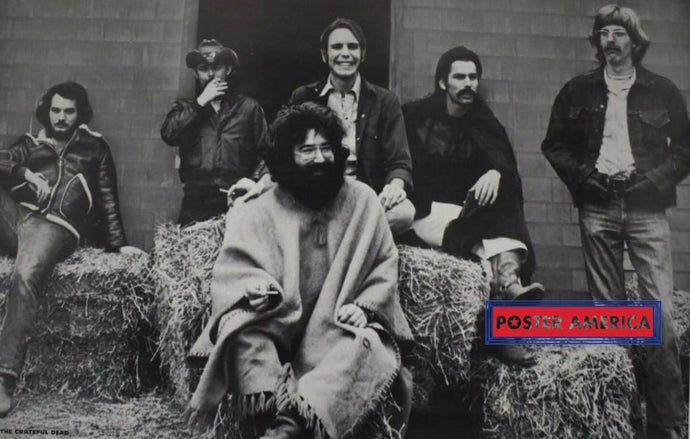 The Grateful Dead Jerry Garcia Oop 1970S Vintage Sitting On Hay Bales Poster 24 Posters Prints &